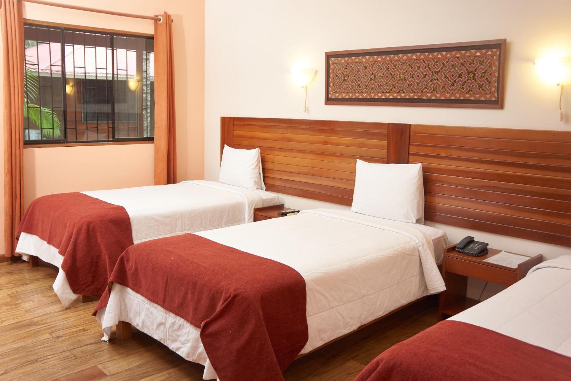 Manish Hotel Ecologico Pucallpa Exteriör bild