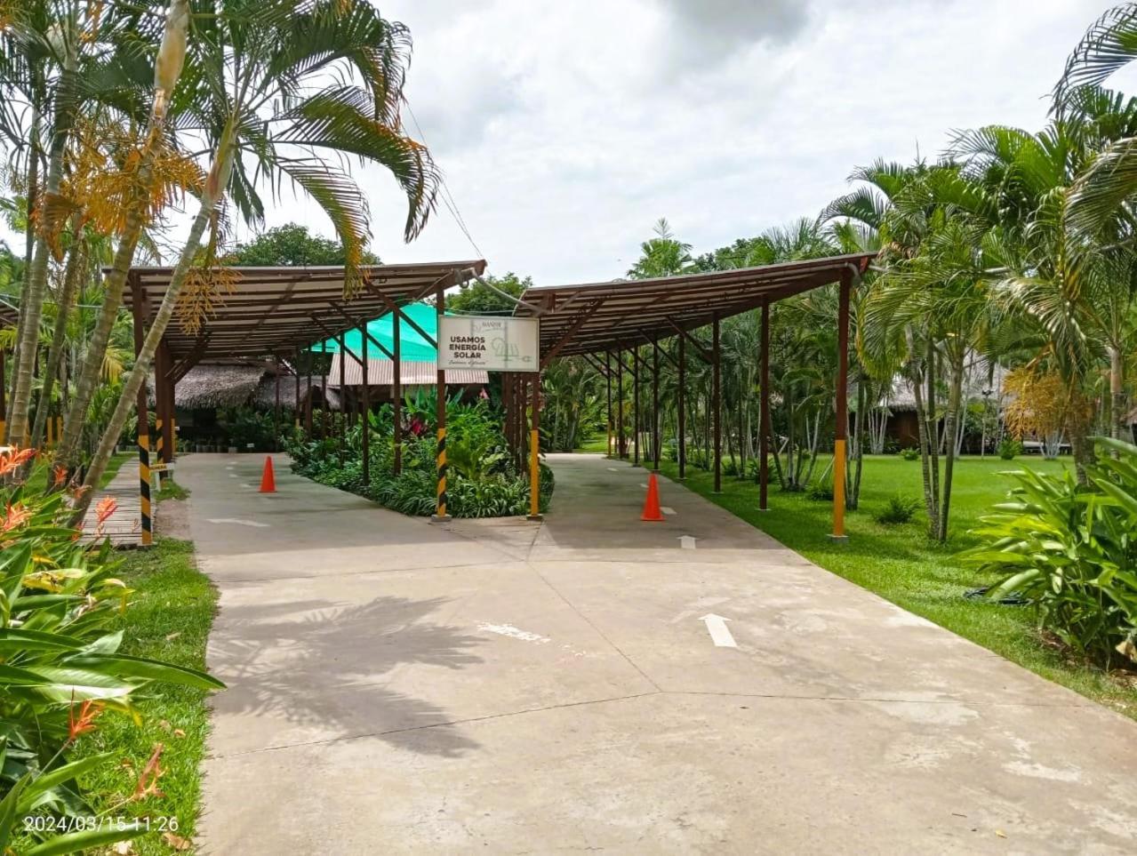 Manish Hotel Ecologico Pucallpa Exteriör bild